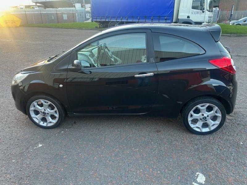 FORD KA