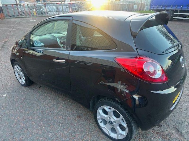 FORD KA
