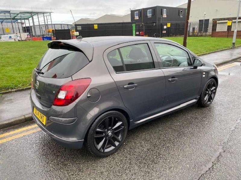 VAUXHALL CORSA