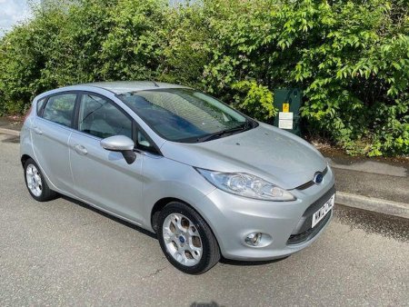 FORD FIESTA 1.25 Zetec 5dr