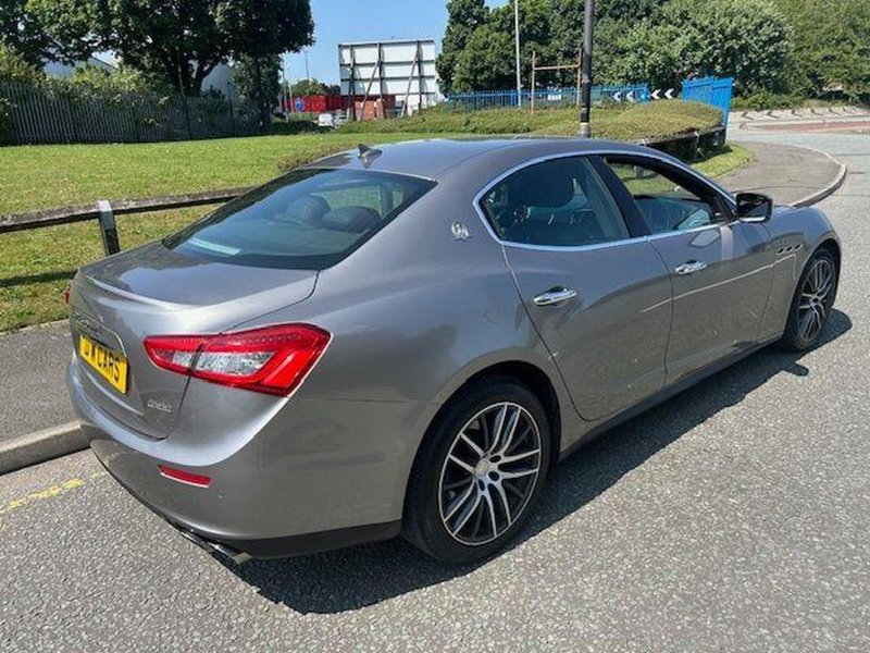 MASERATI GHIBLI