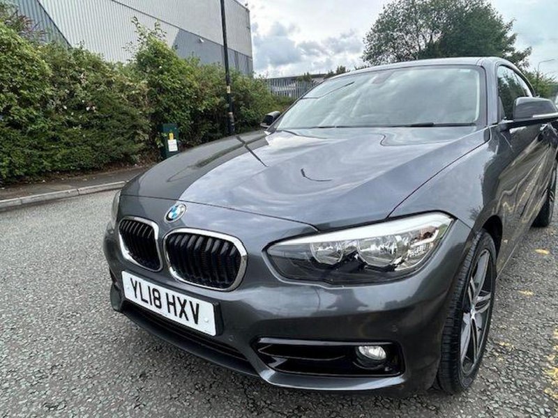 BMW 1 SERIES