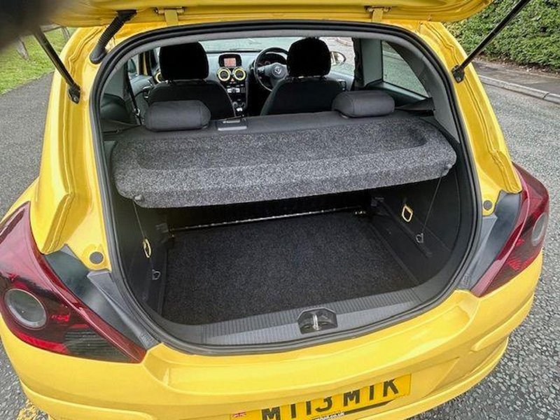 VAUXHALL CORSA