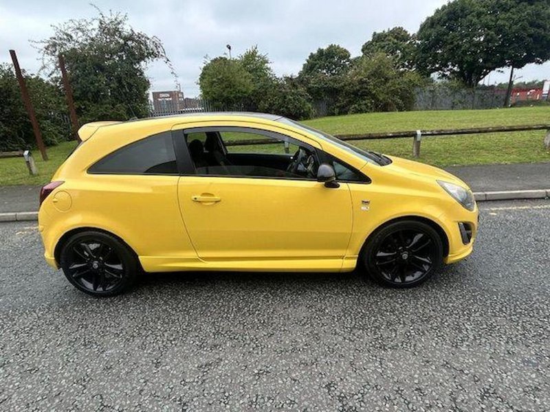 VAUXHALL CORSA